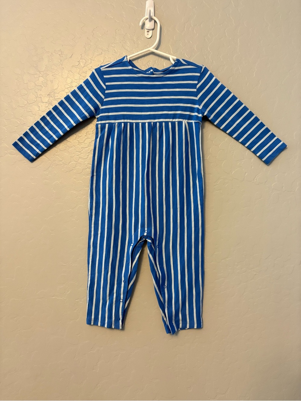 Primary explorer romper in blueberry stripe size 12-18 months NEW